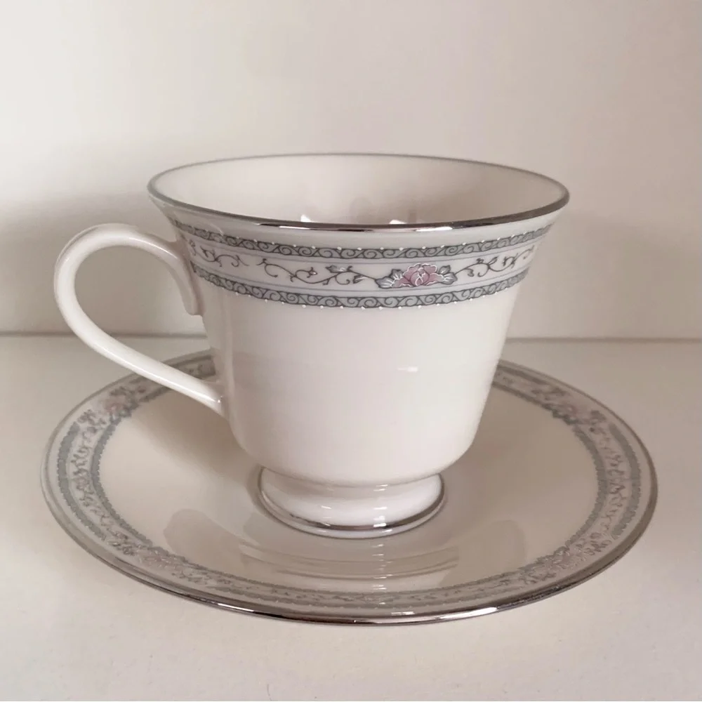 NWOT Lennox Charleston teacup and saucer